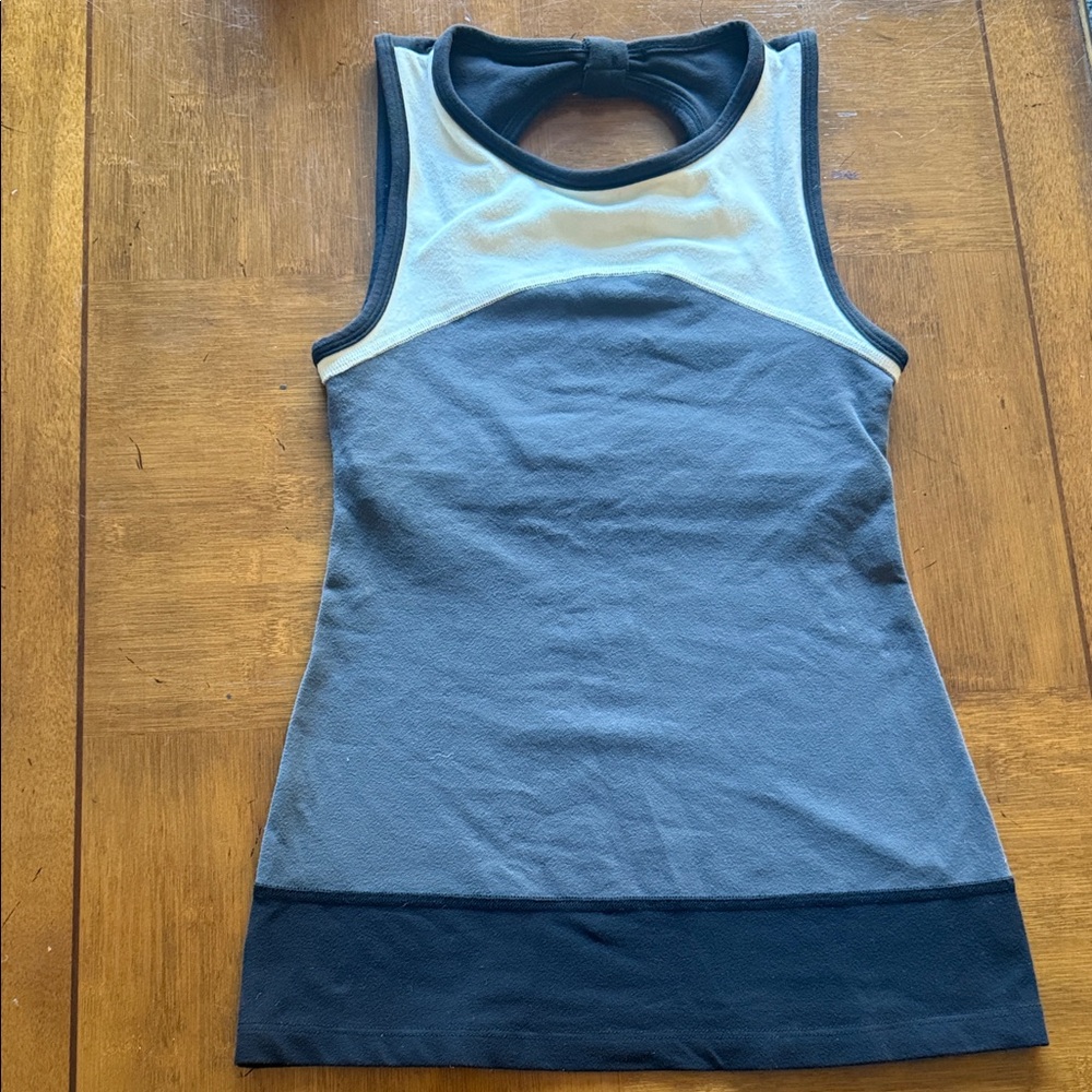 Kate Spade Black and Grey Cream Top  Size XS